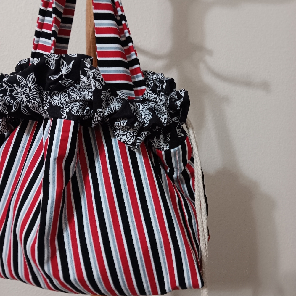 ToteBag - Picture 6 of 10